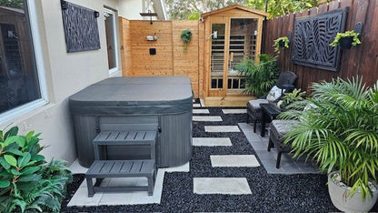 Savannah 6-Person Spa / $250 Discount